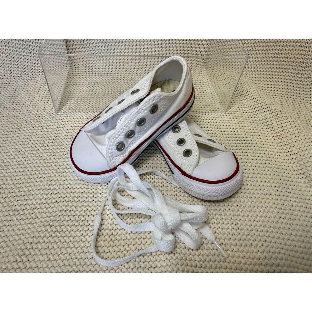 CONVERSE - All white Chucks - Toddler 5C